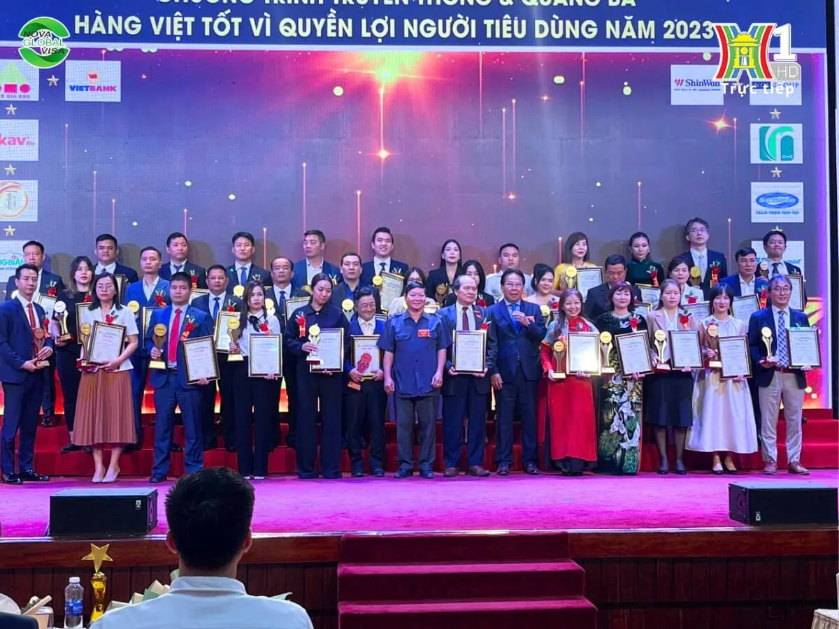 Nova Global Visa Top 20 Thương hiệu Vàng Việt Nam 2023 794652